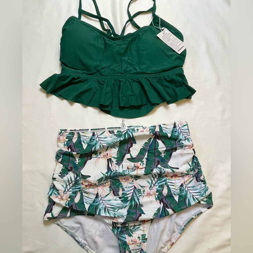 NWT CocoShip size XL green tropical bikini swimsuit - Picture 2 of 11